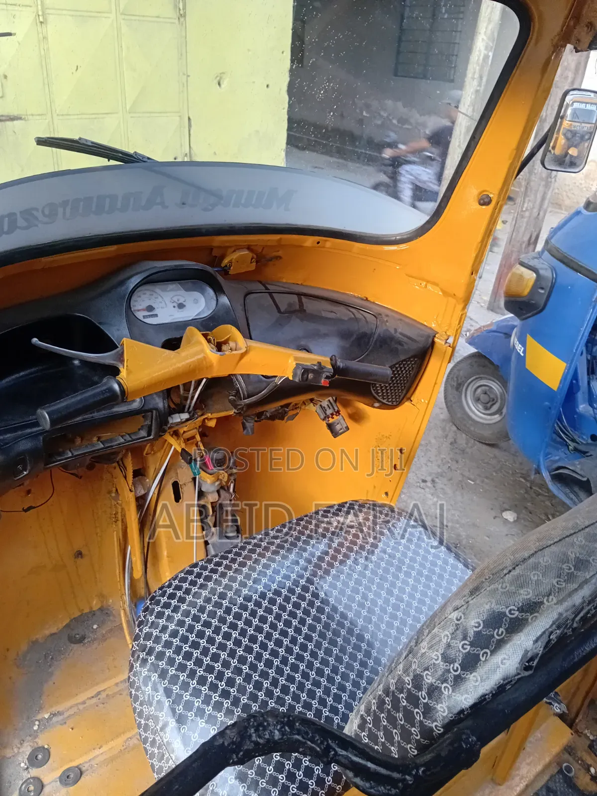 Piaggio Scooter 2019 Yellow