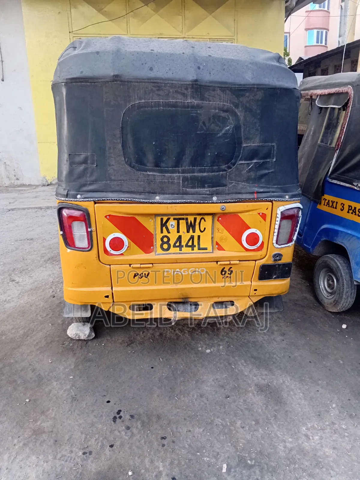 Piaggio Scooter 2019 Yellow