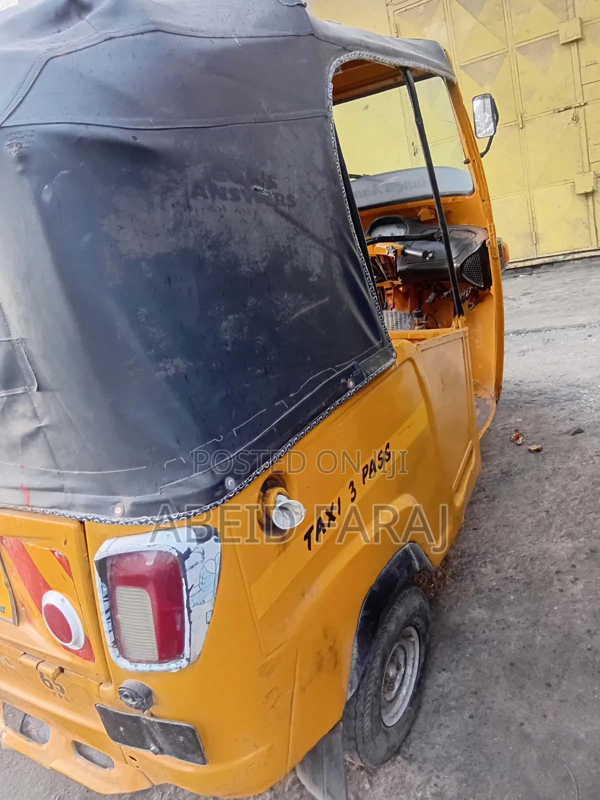 Piaggio Scooter 2019 Yellow