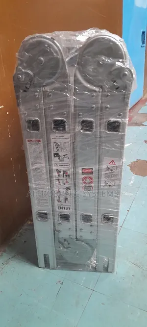8ft (2.4m) Multipurpose Aluminum Folding Ladder (150kg Capacity)