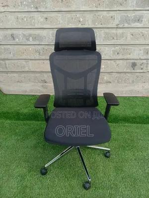 Office Chair : Mesh Office Swivel Chair