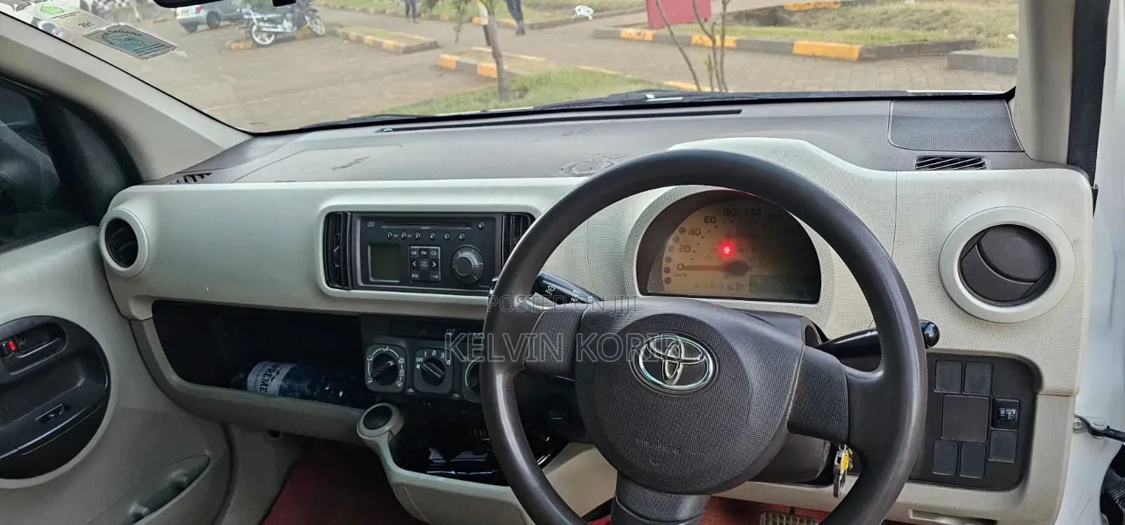Toyota Passo 1.0 AWD 2013 White