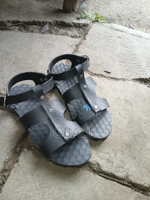 Akala Maasai Shoe