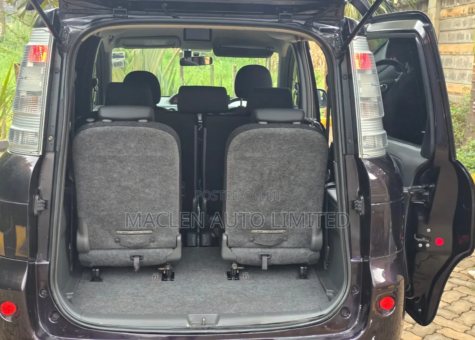 Toyota Sienta 2015 Purple