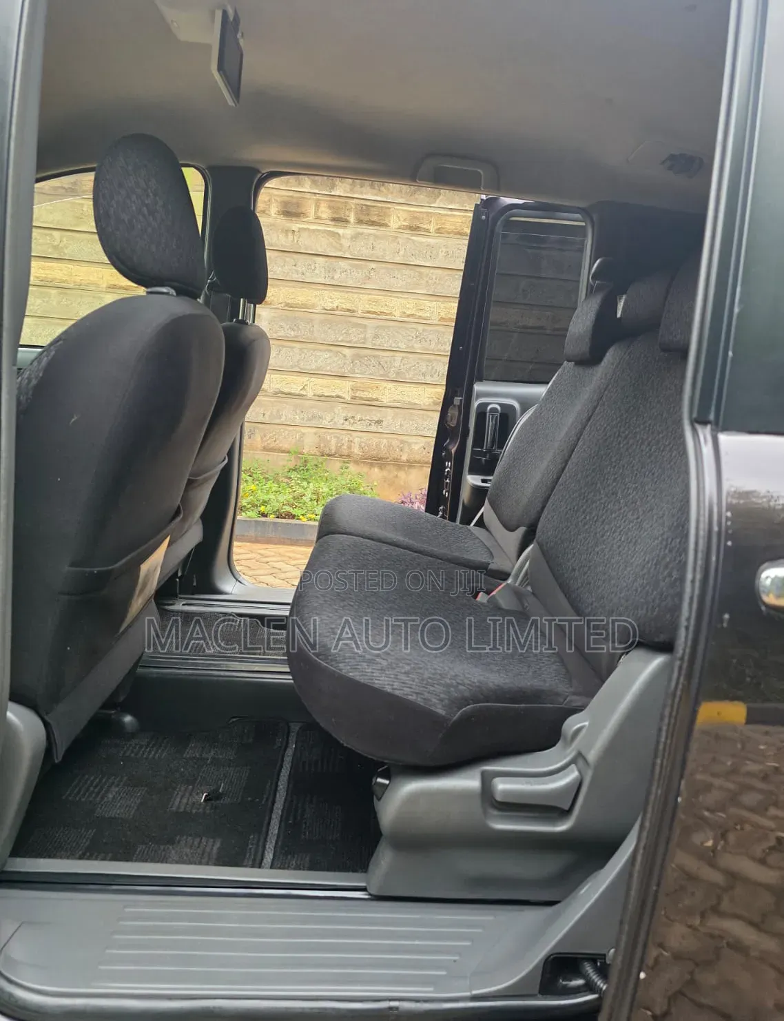 Toyota Sienta 2015 Purple