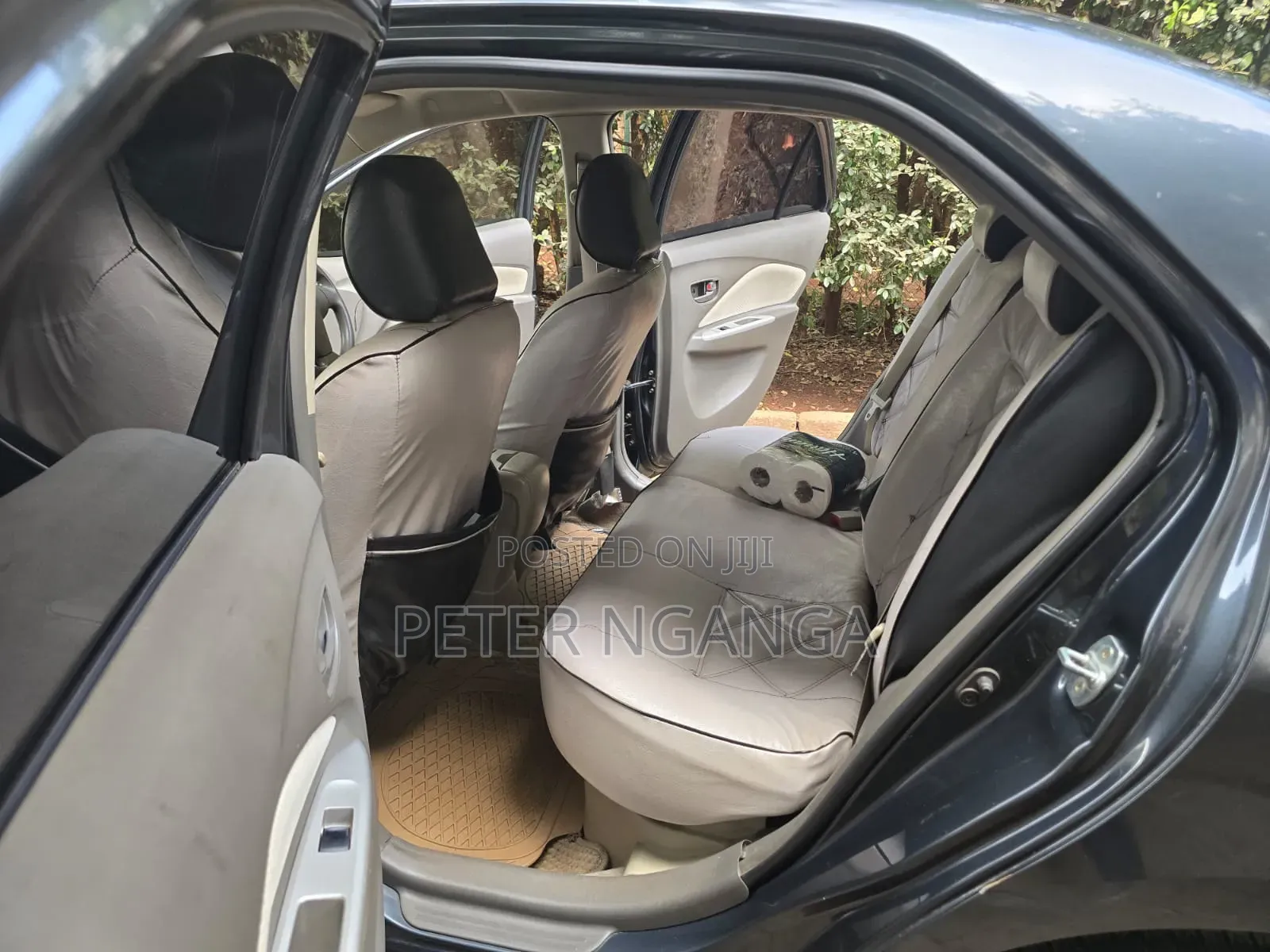 Toyota Belta 2009 Gray