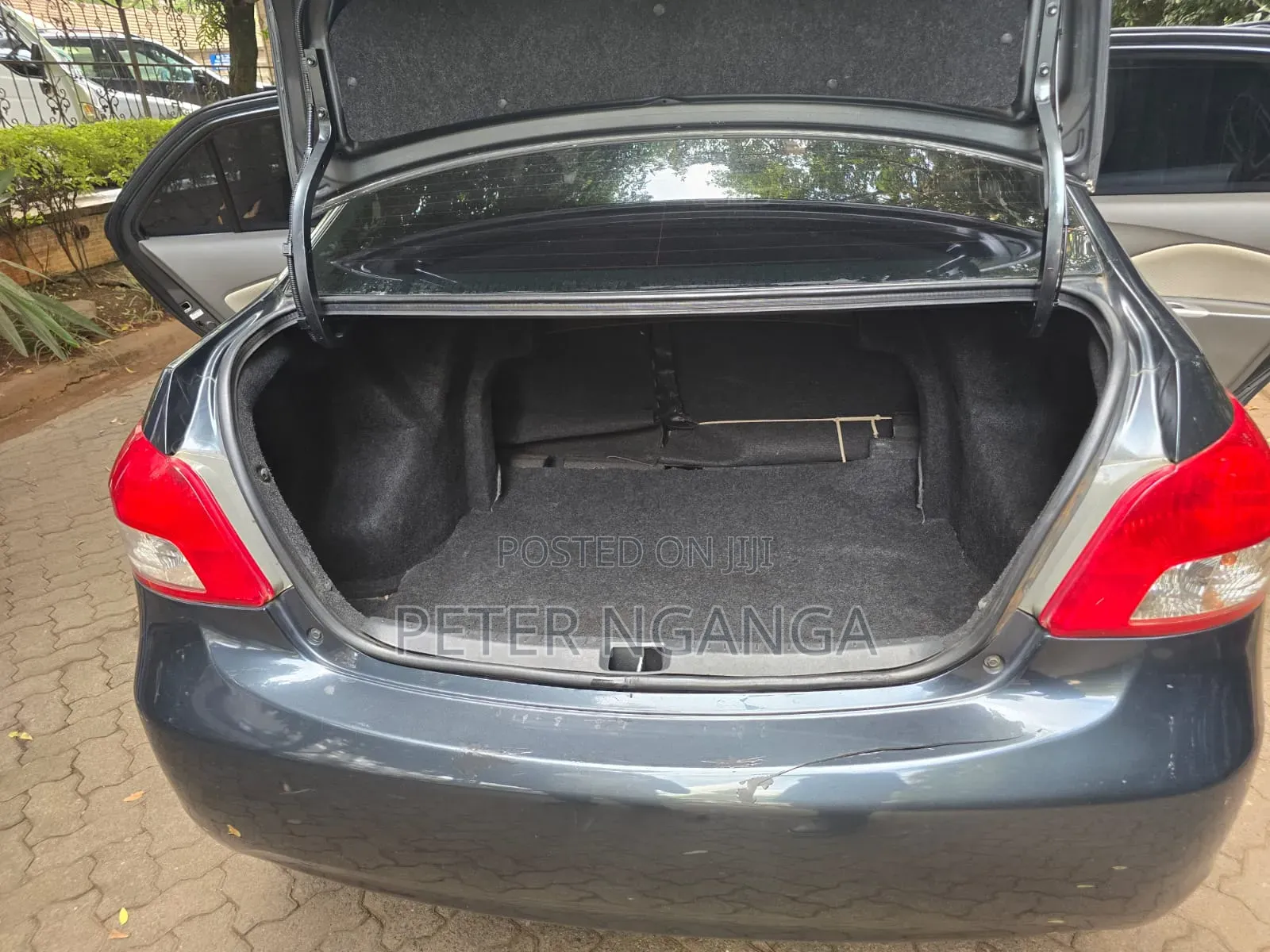 Toyota Belta 2009 Gray