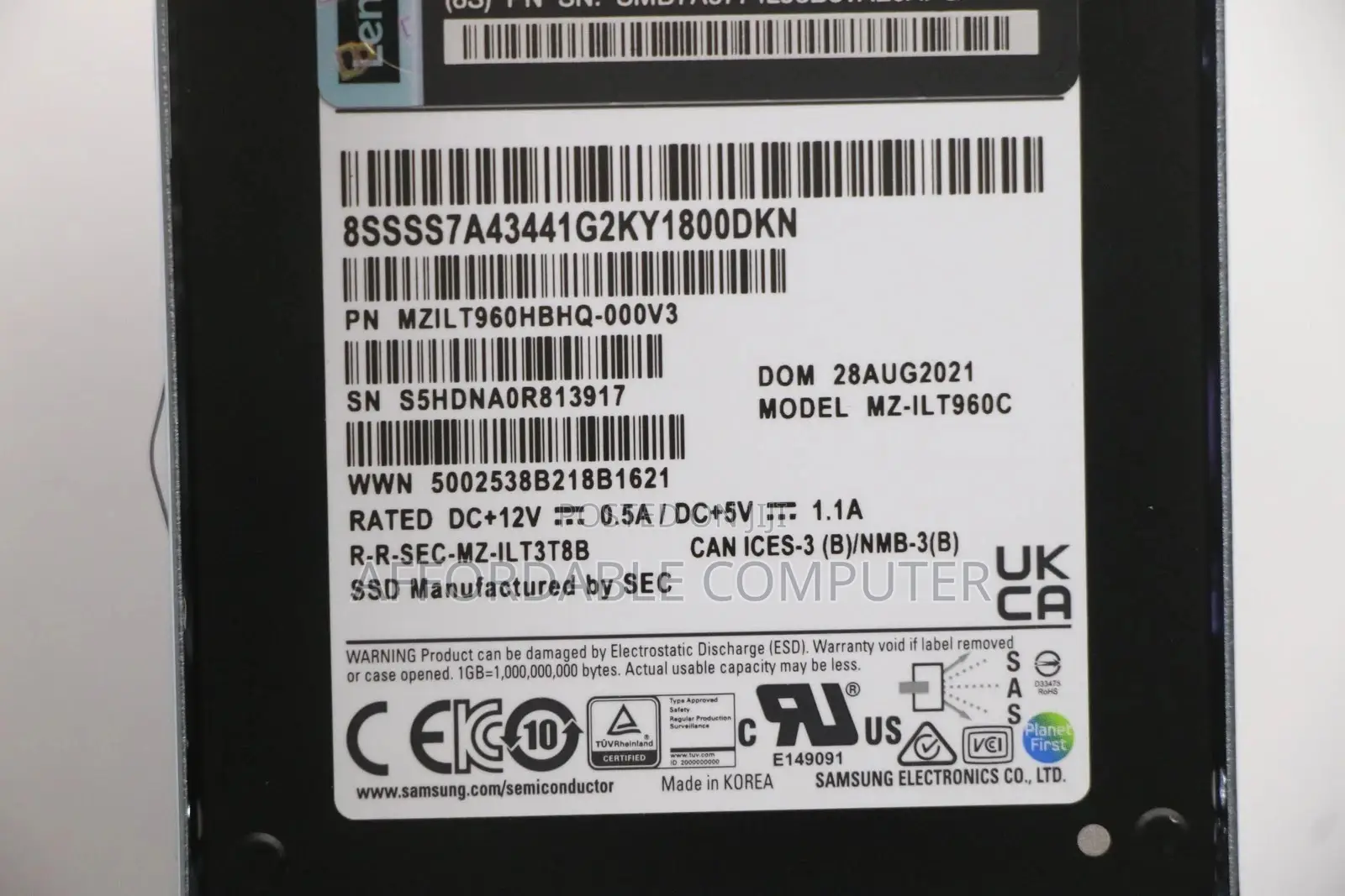 Lenovo Thinksystem 4xb7a38175 2.5" 960gb Sas 12g Sr650 Server SSD