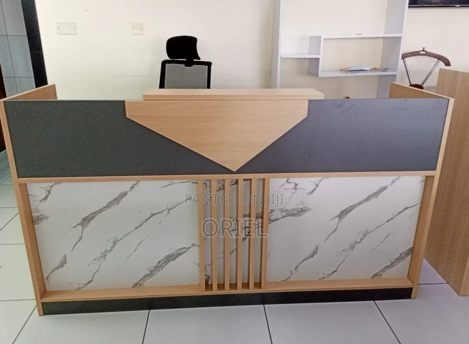Office Reception Desk : Front Office Reception Desk