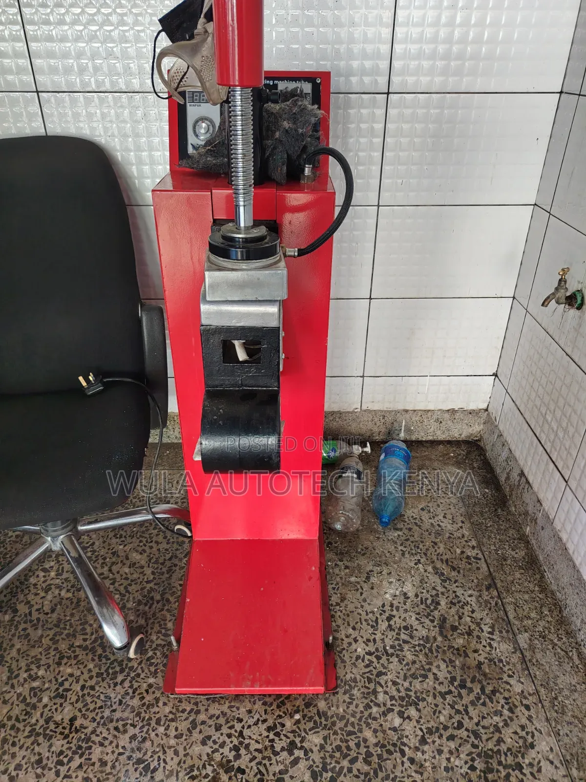 Strong Hydraulic System Sunshine Italy Tyre Vulcanizer Machine