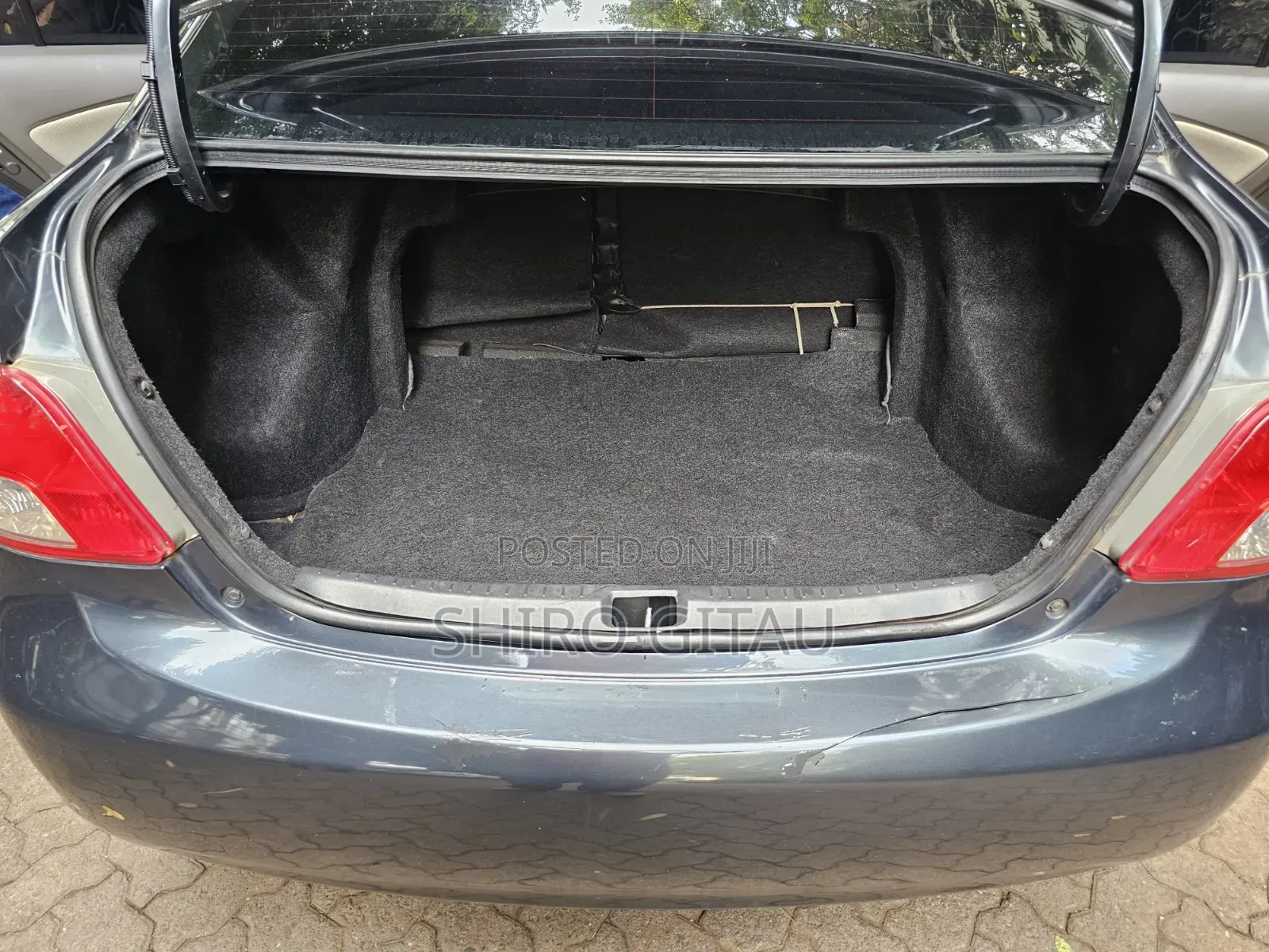 Toyota Belta 2009 Gray
