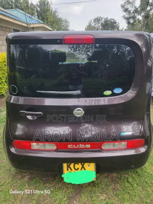 Nissan Cube 2012 Maroon