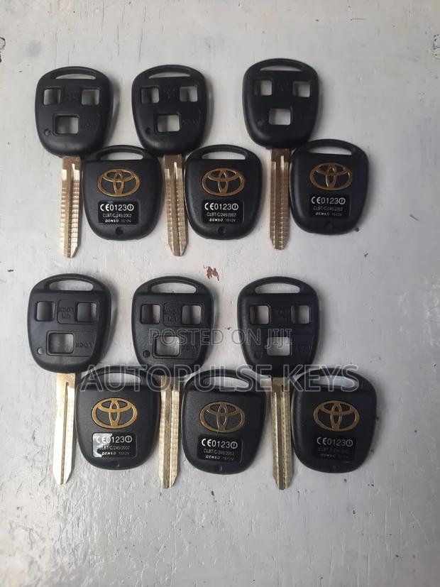 Toyota Broken Key Shell Replacement - thumbnail 2