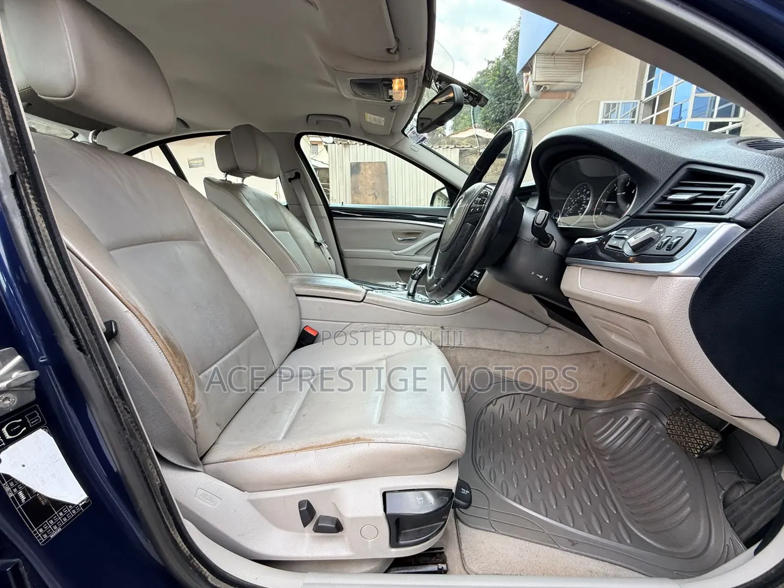 BMW 520i 2010 Blue