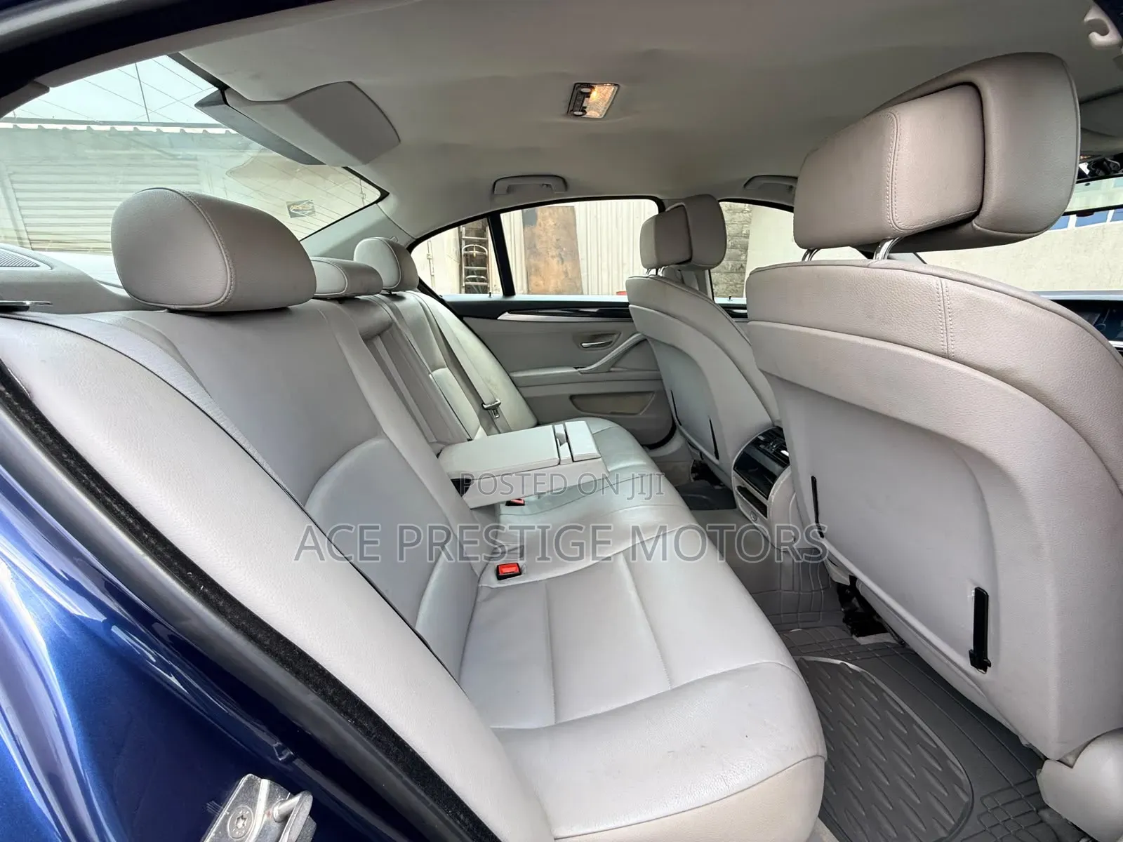BMW 520i 2010 Blue