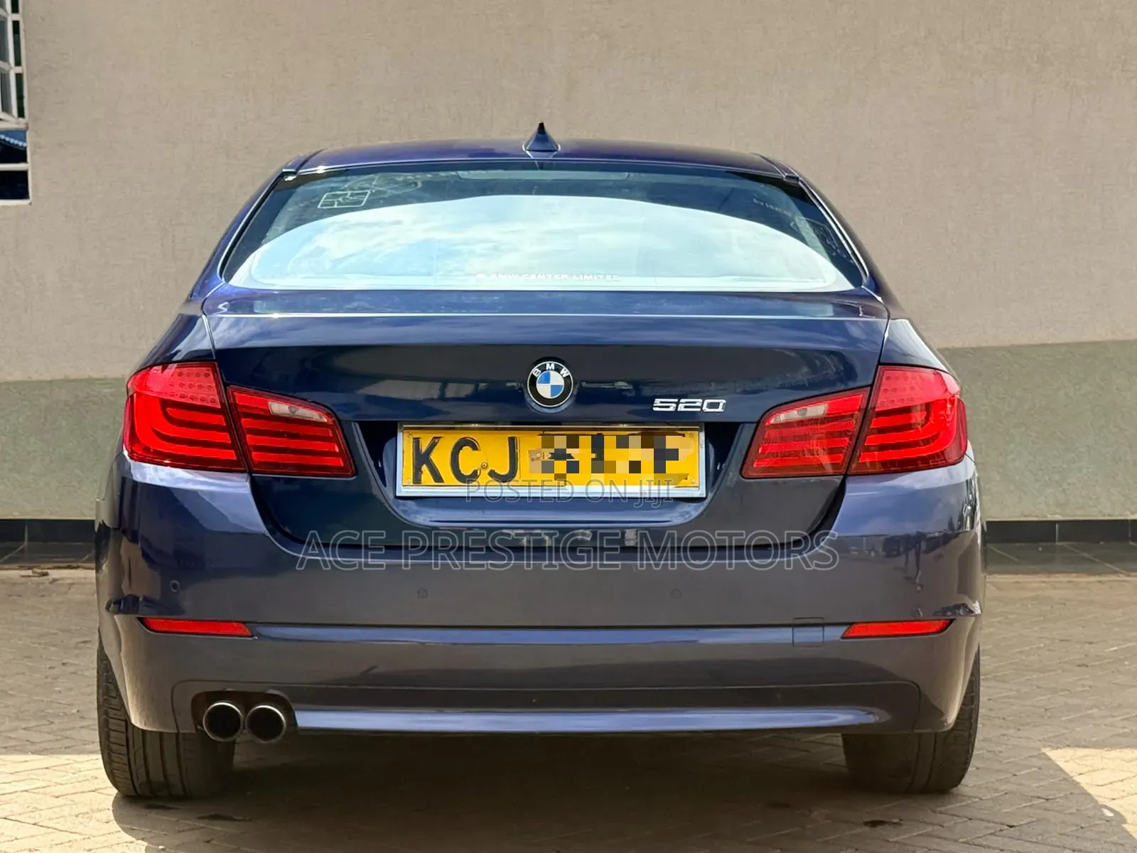 BMW 520i 2010 Blue