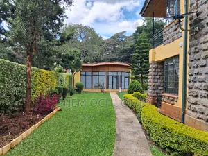 5bdrm Maisonette in Karen Plains for rent