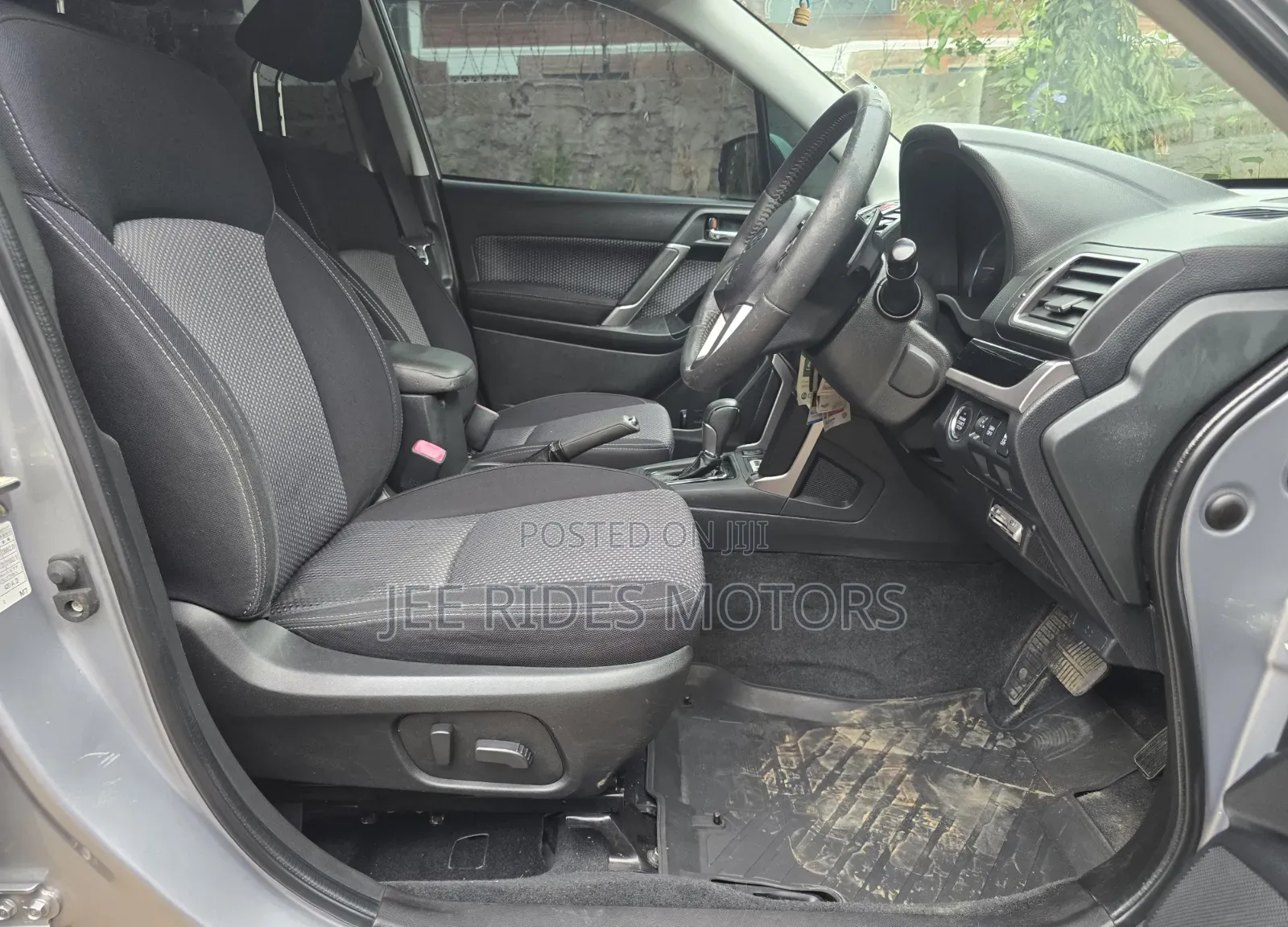 Subaru Forester 2016