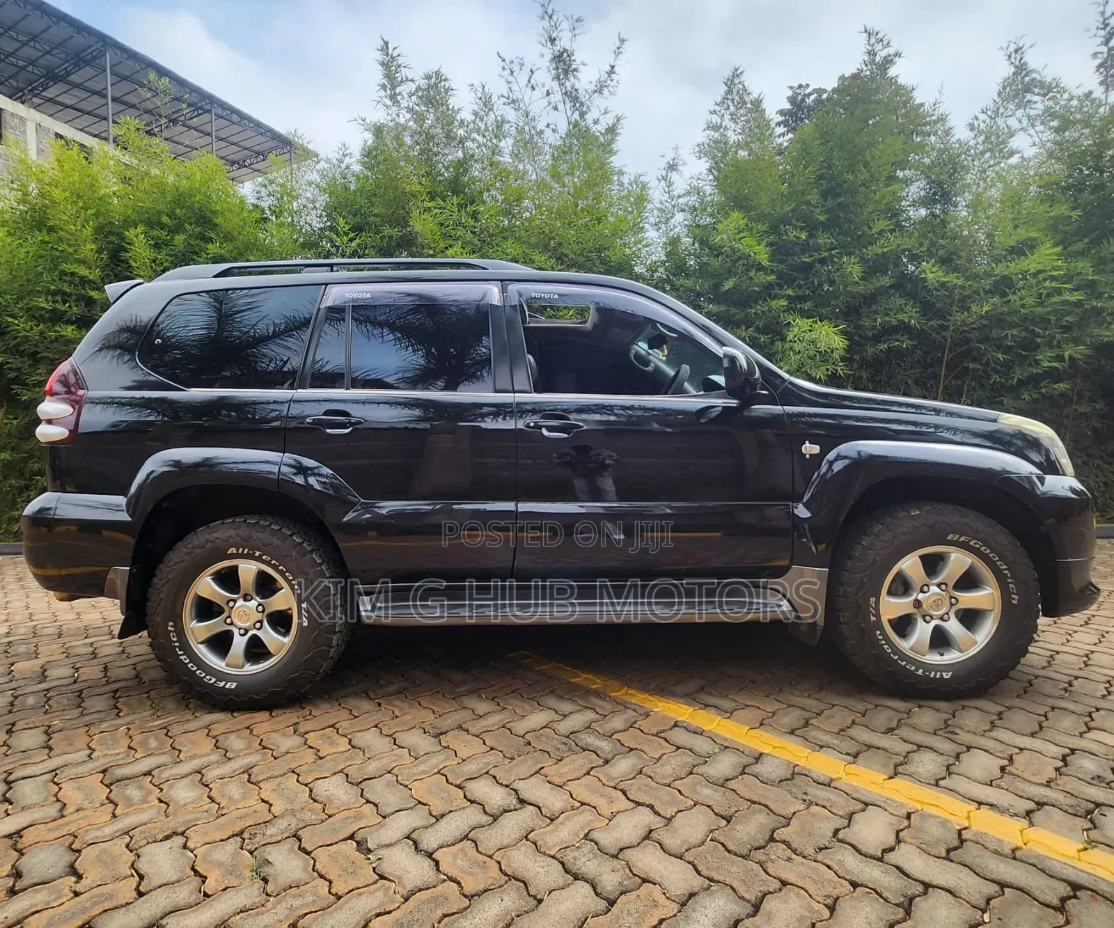 Toyota Land Cruiser Prado 2009 Black