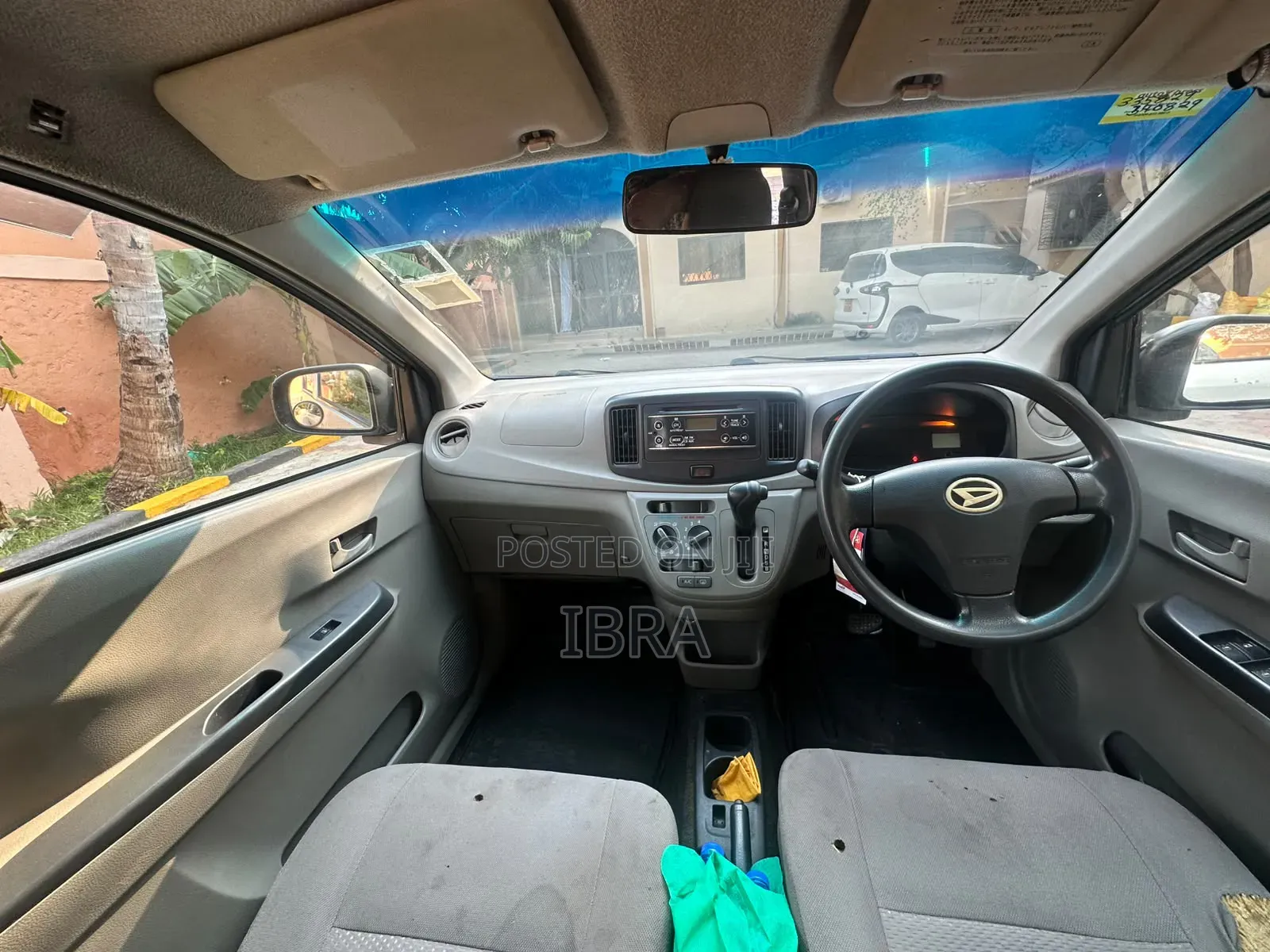 Daihatsu Mira 2014 Silver