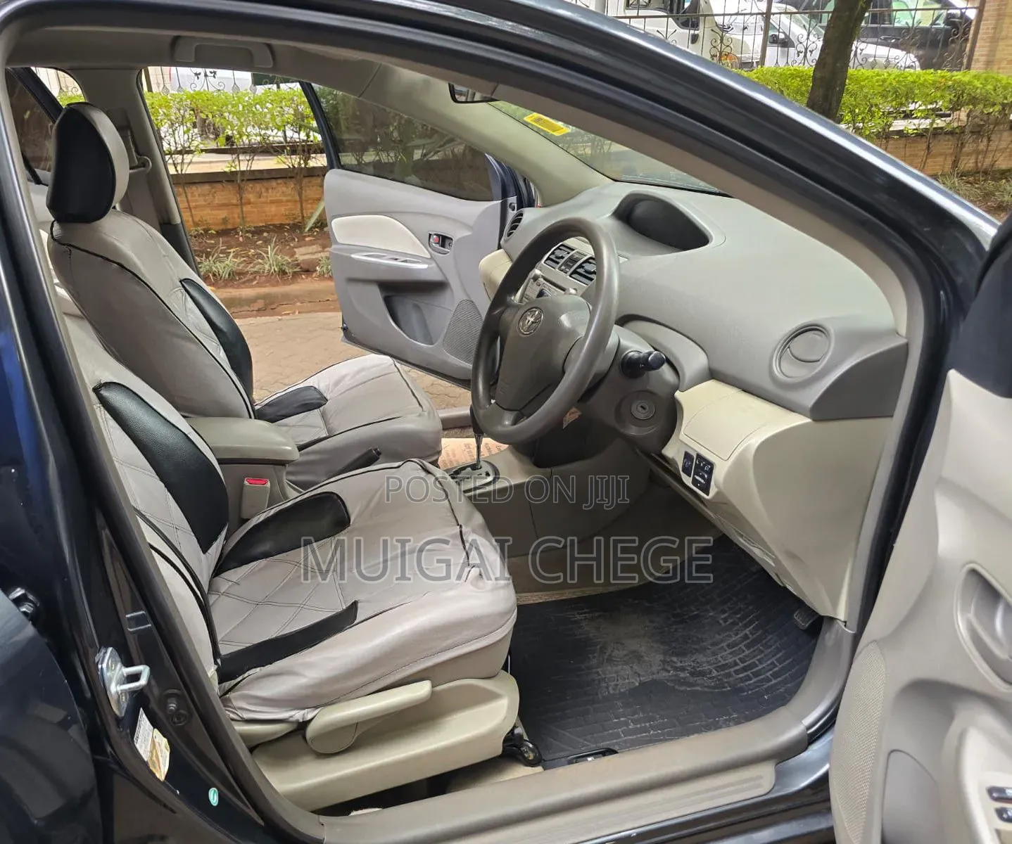 Toyota Belta 2009 Gray