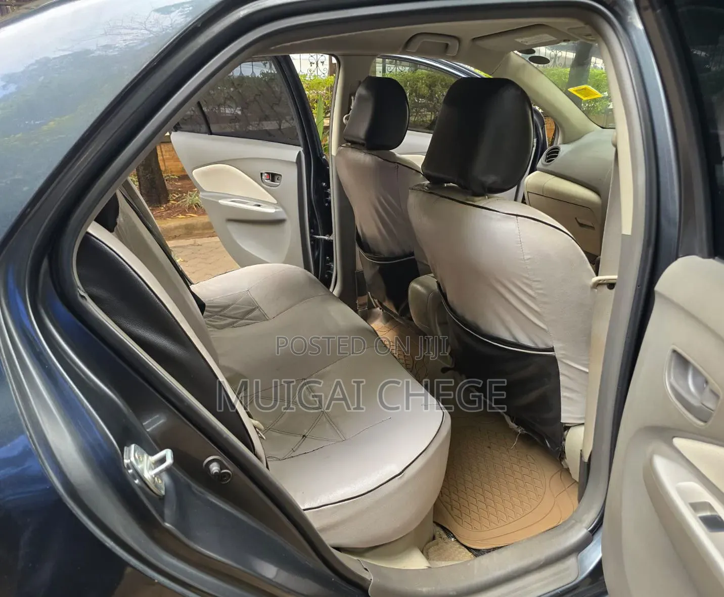 Toyota Belta 2009 Gray
