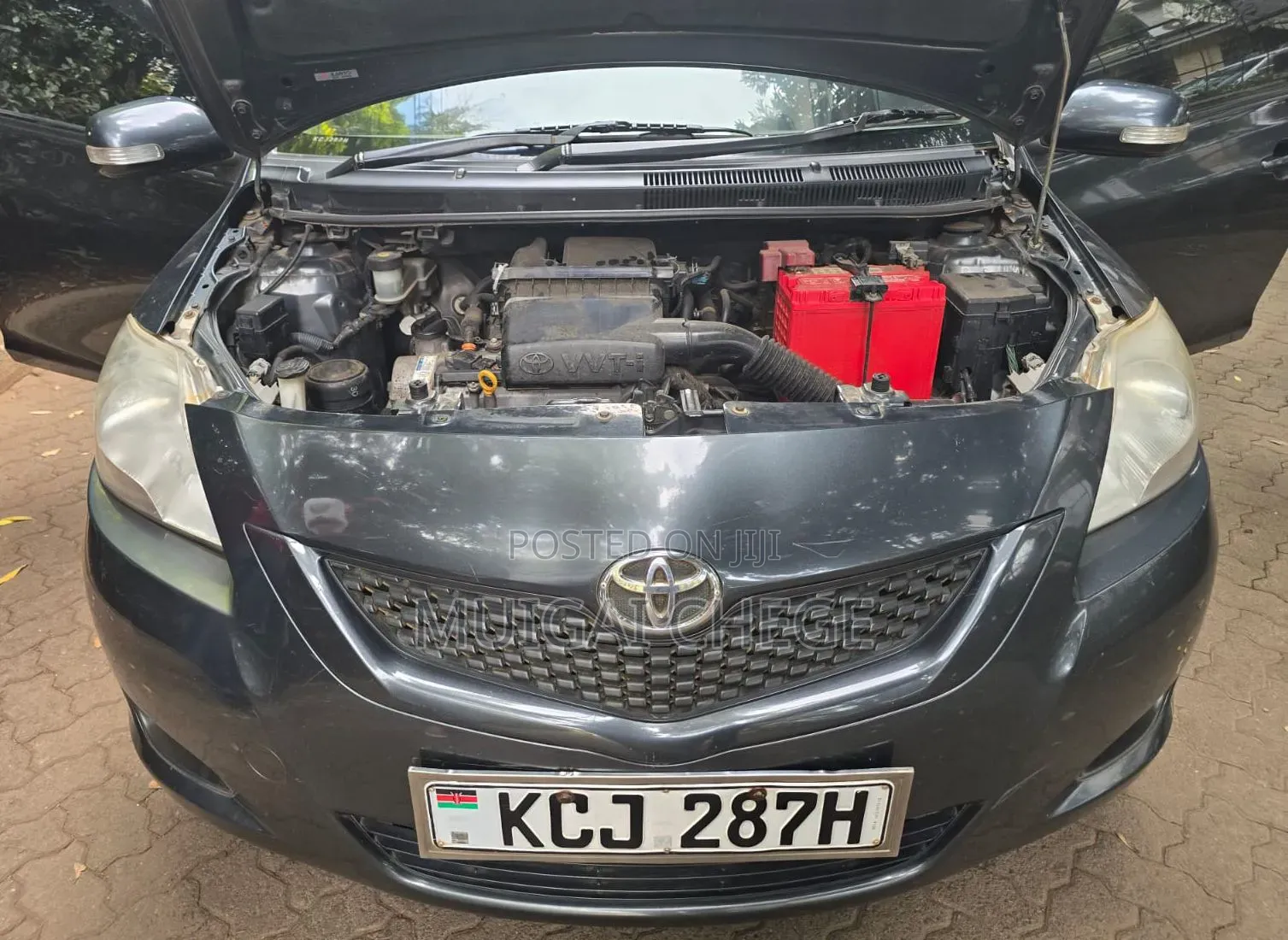 Toyota Belta 2009 Gray