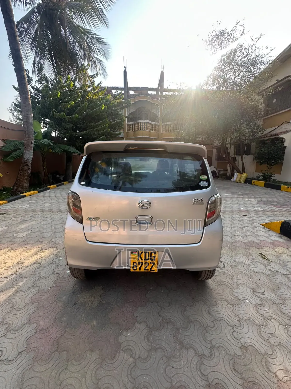 Daihatsu Mira 2014 Silver
