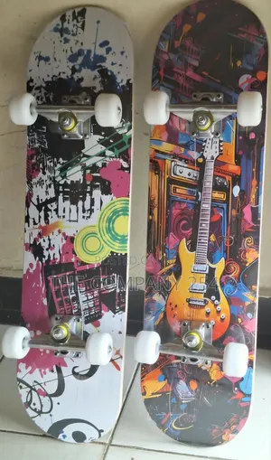 Adult Skateboard With Rubber Wheels at 3499