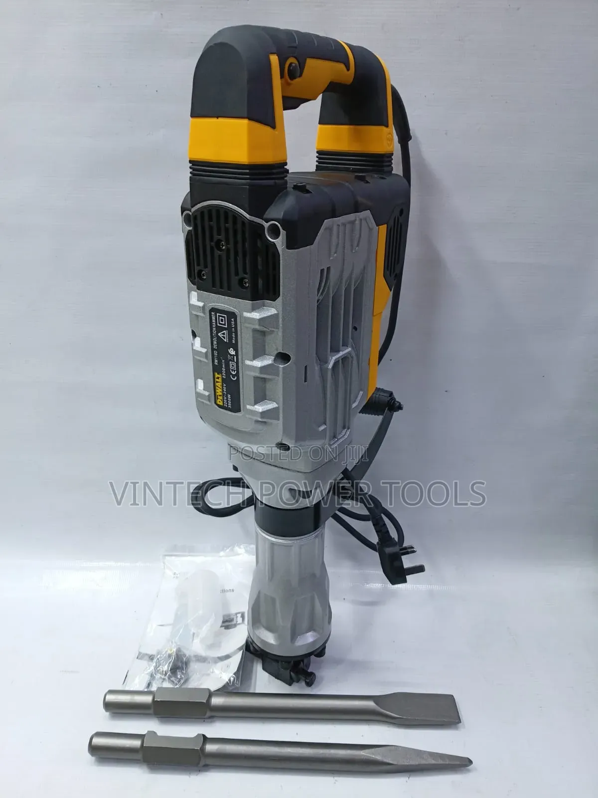 DeWalt Demolition Breaker/ DeWalt Jackhammer