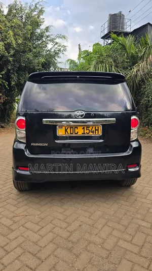 Toyota Corolla Rumion 2014 Black