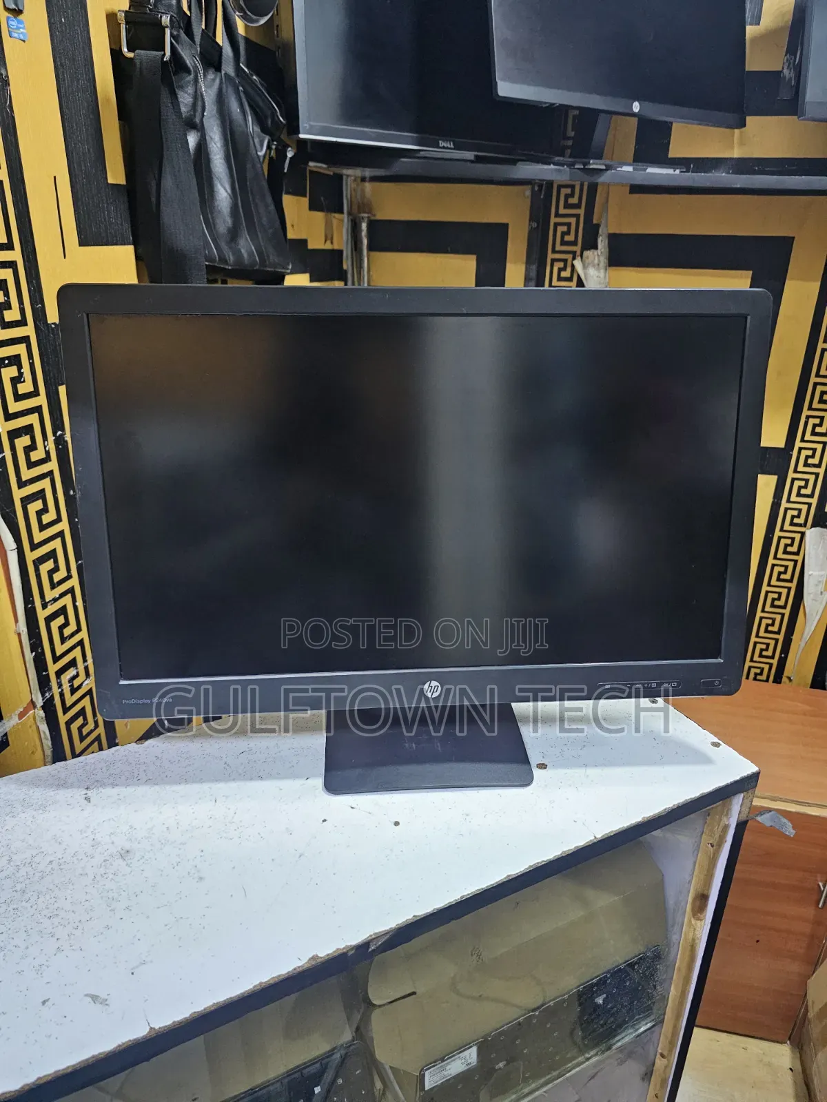 HP 24inch With D.p Hdmi 1080p