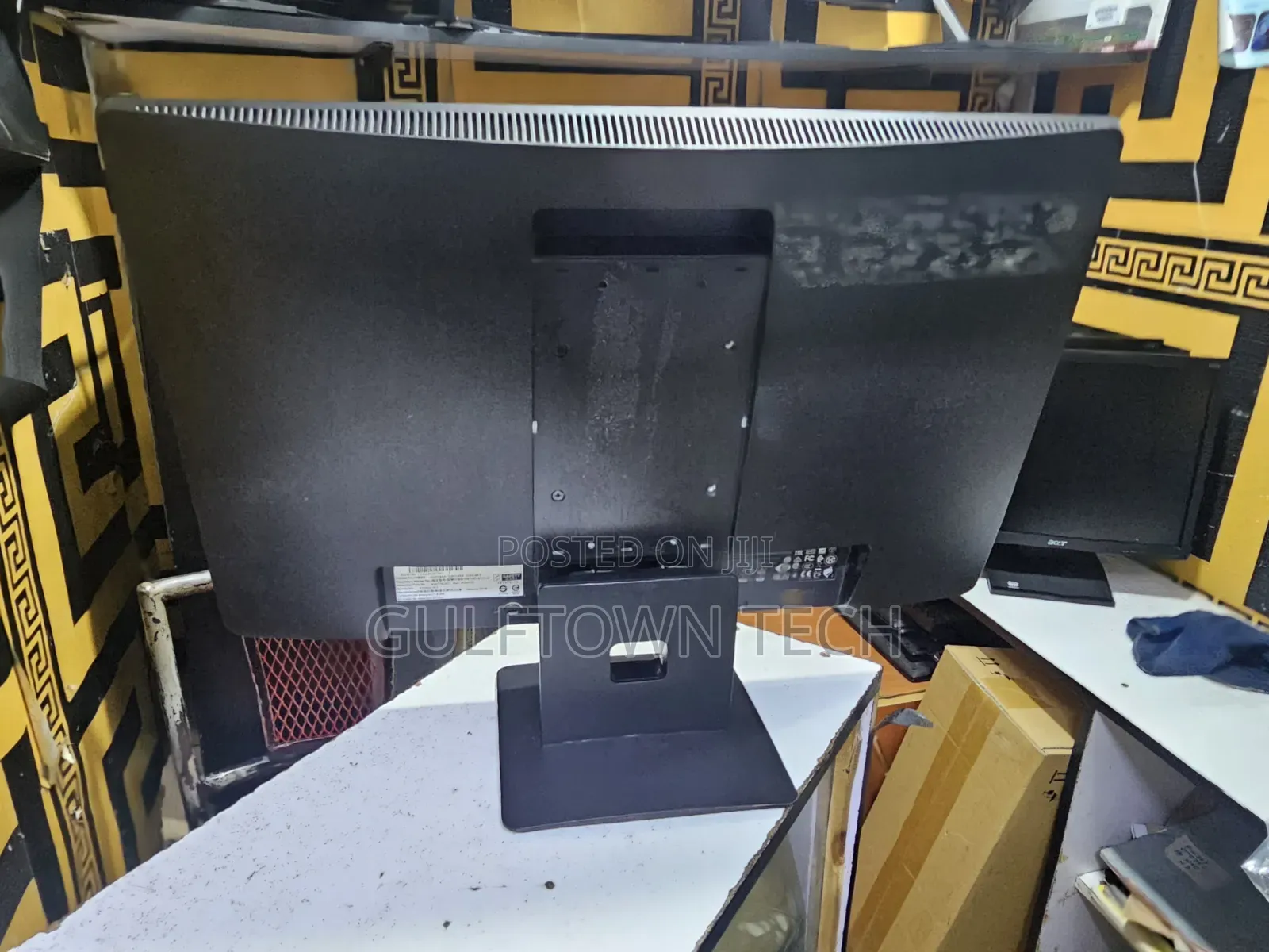 HP 24inch With D.p Hdmi 1080p