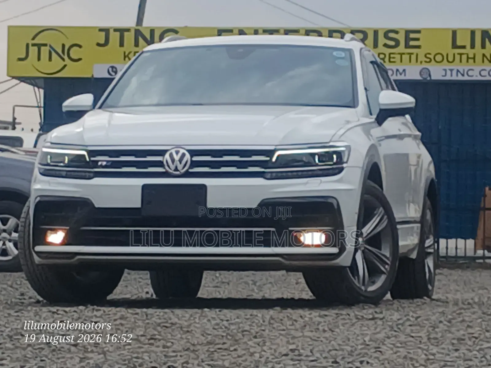 Volkswagen Tiguan 2.0T SEL R-Line AWD 4MOTION 2019 White