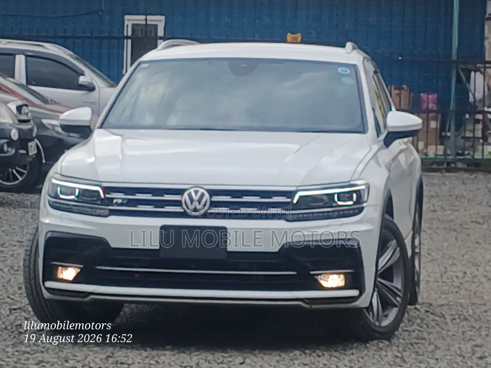 Volkswagen Tiguan 2.0T SEL R-Line AWD 4MOTION 2019 White