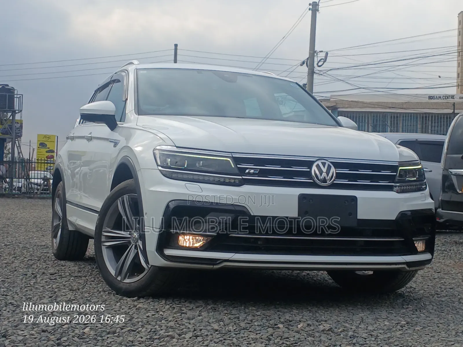 Volkswagen Tiguan 2.0T SEL R-Line AWD 4MOTION 2019 White