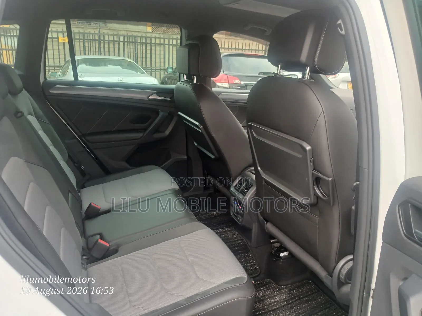 Volkswagen Tiguan 2.0T SEL R-Line AWD 4MOTION 2019 White