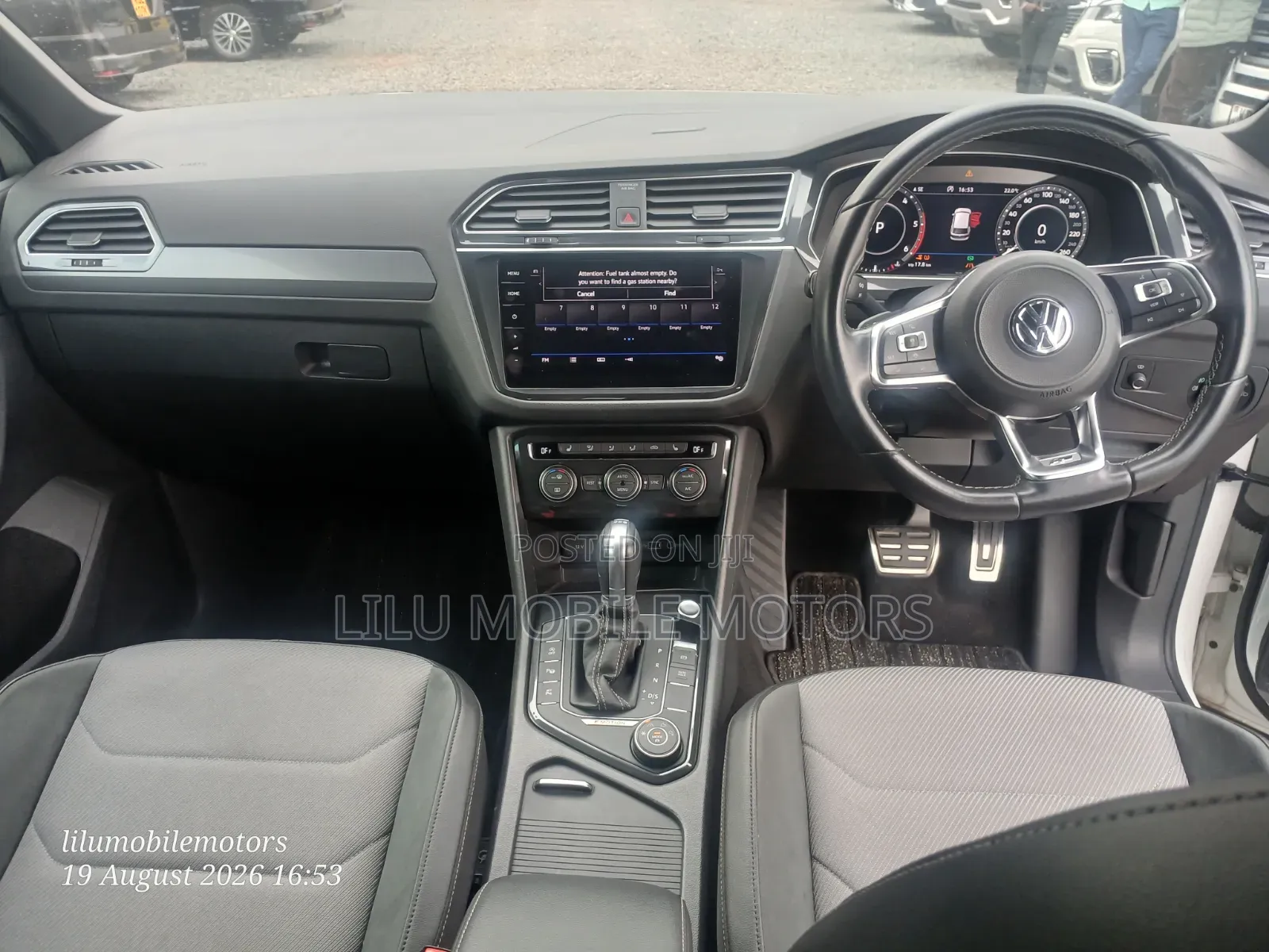 Volkswagen Tiguan 2.0T SEL R-Line AWD 4MOTION 2019 White