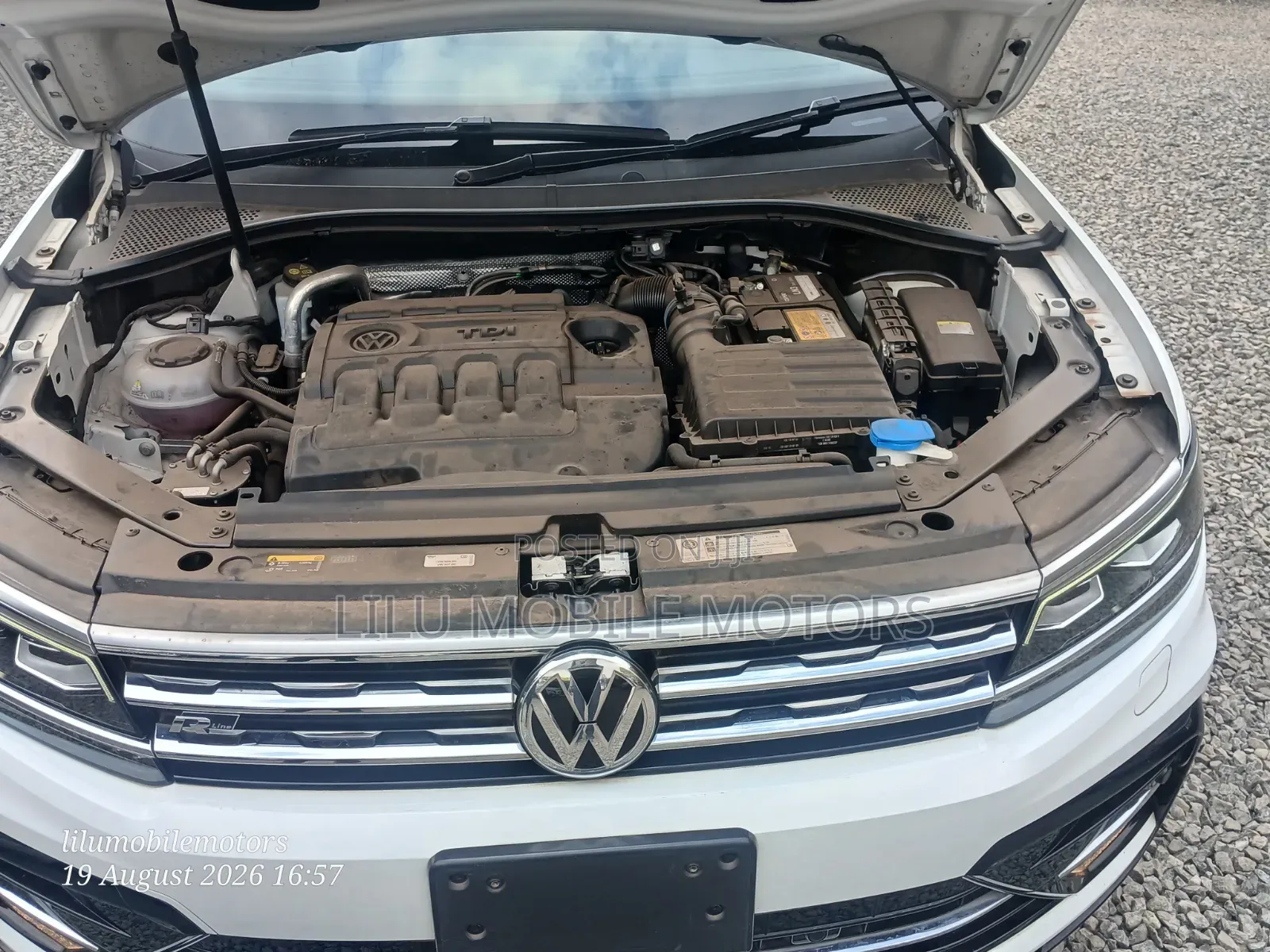 Volkswagen Tiguan 2.0T SEL R-Line AWD 4MOTION 2019 White