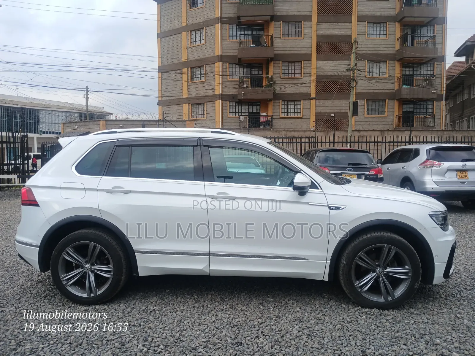 Volkswagen Tiguan 2.0T SEL R-Line AWD 4MOTION 2019 White