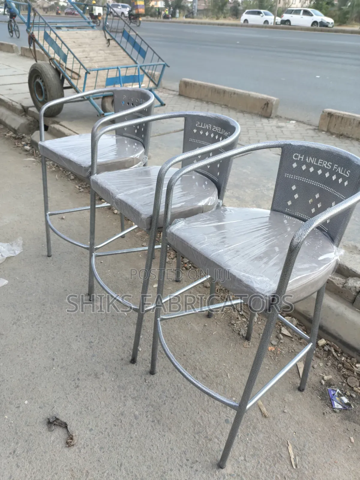 High Stool or Sinatabu for Cafe, Bar and Restaurant