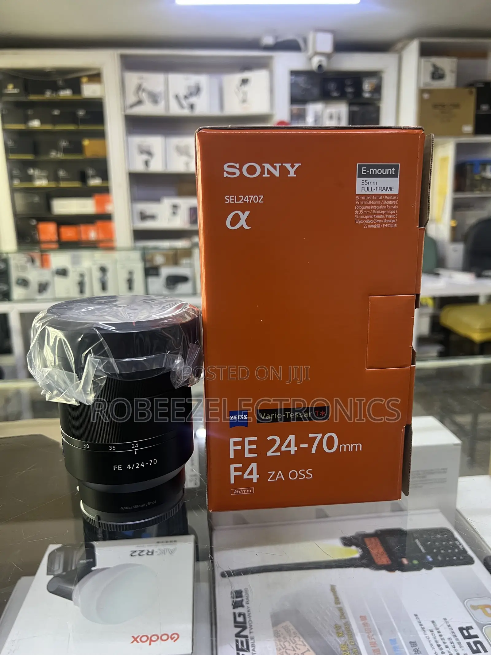 Sony Vario-Tessar T* Fe 24-70mm F/4 Za Oss Lens