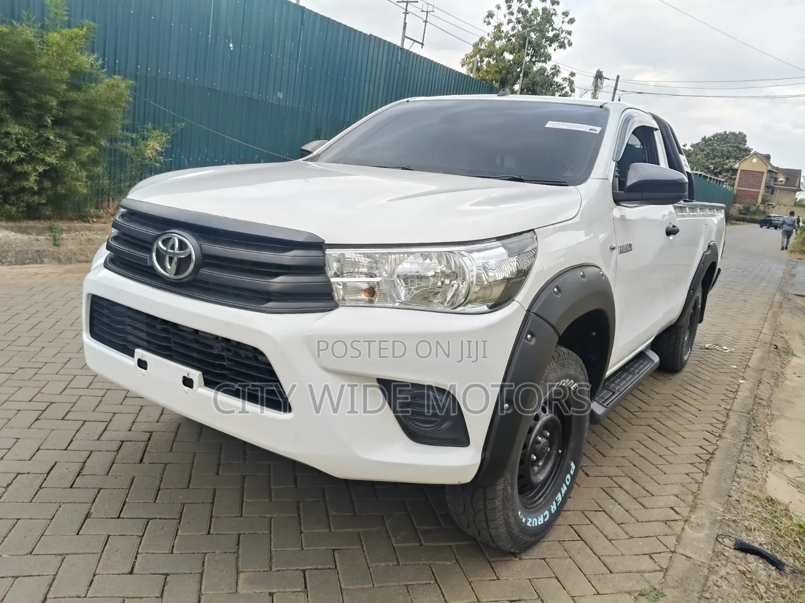 Toyota Hilux 2019 White
