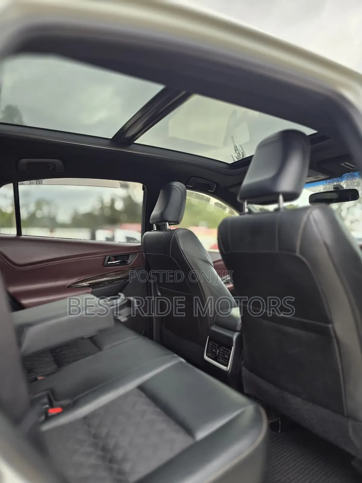 Toyota Harrier 2016 Off white