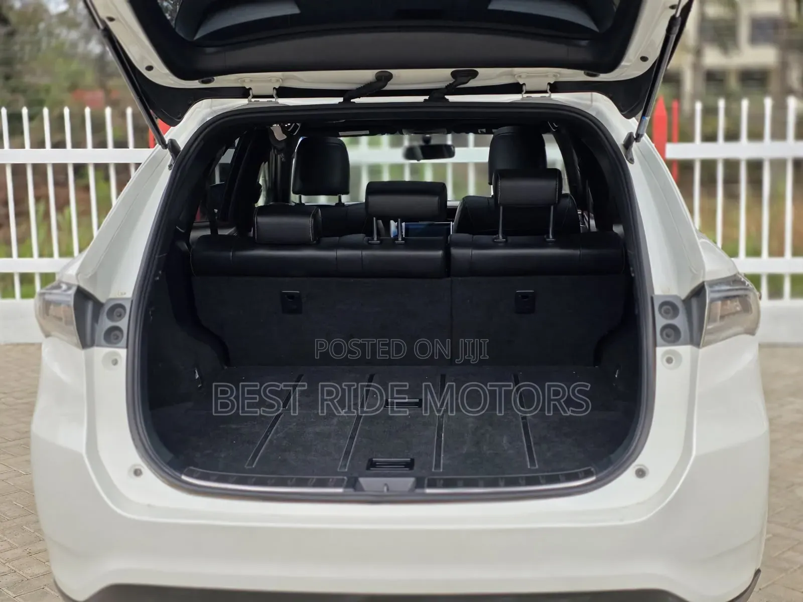 Toyota Harrier 2016 Off white
