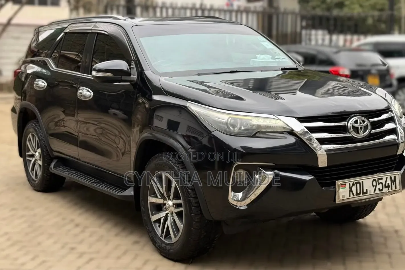 Toyota Fortuner 2016 Black