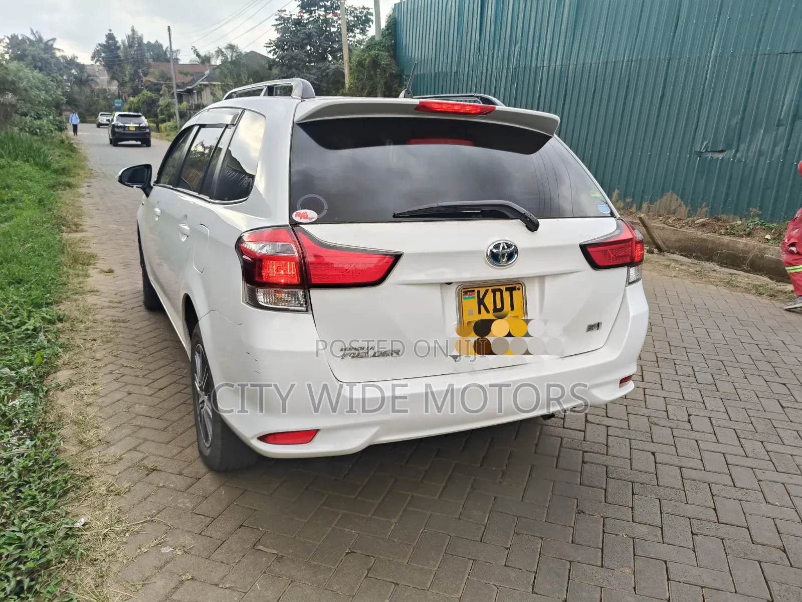 Toyota Corolla Fielder 2018 White