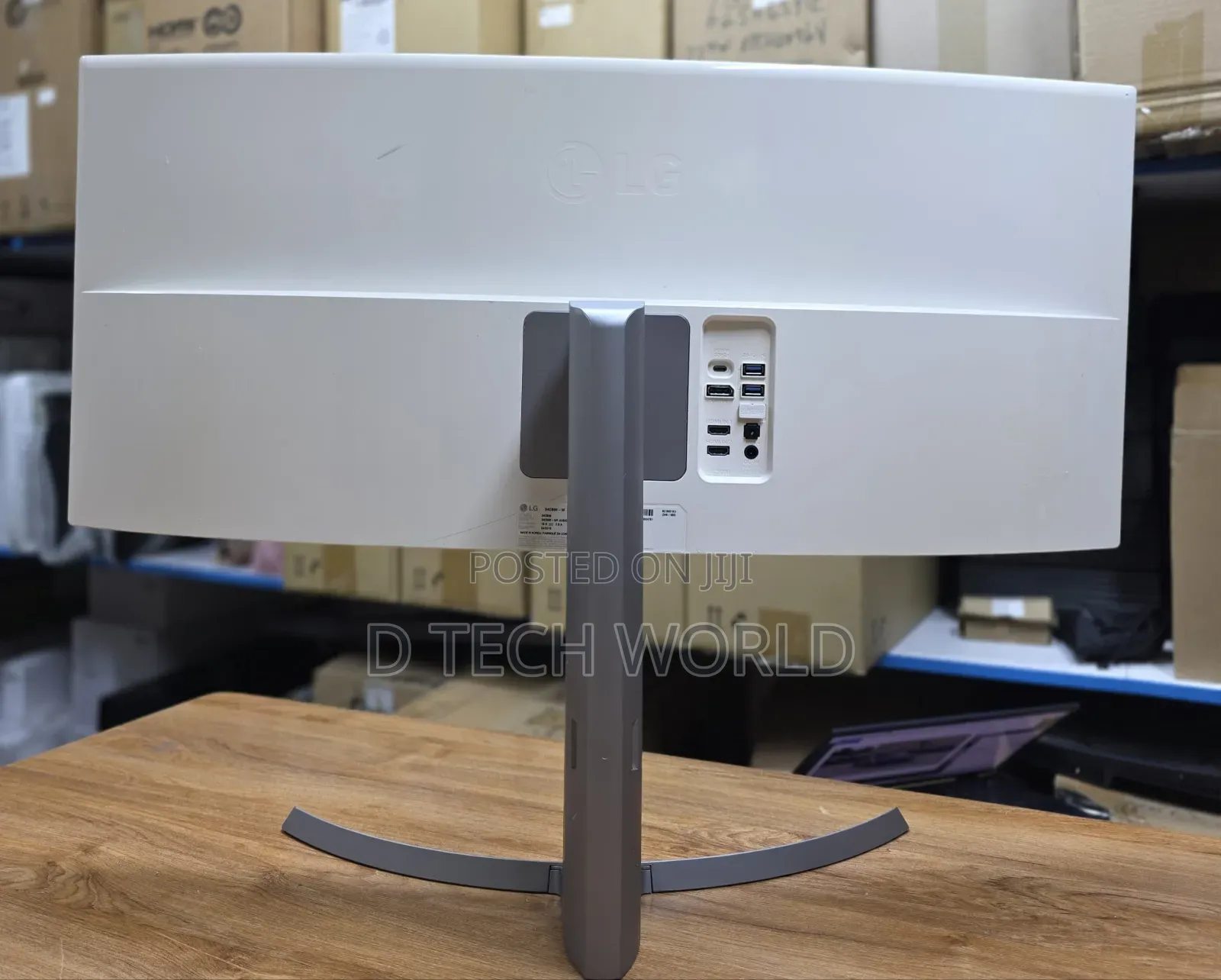 LG 34CB99 34 Inches WQHD 3440×1440 Resolution 2HDMI Ports,1Dp