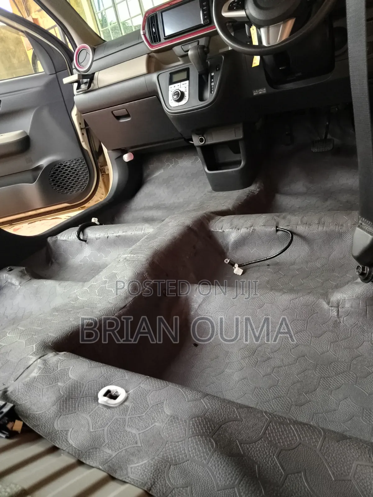 Custom Car Floor Wrapping – Made for Your Vehicle | 7,999