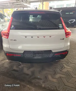 Volvo S 2019 White